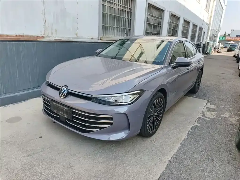 Volkswagen Passat — фото 3