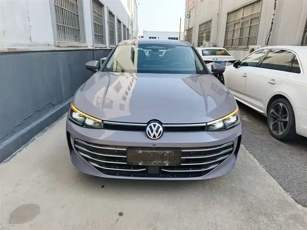 Volkswagen Passat — фото 2