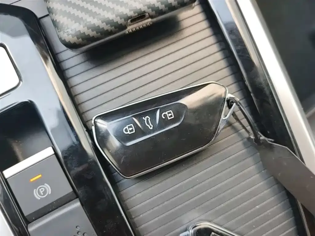 Volkswagen Passat — фото 5