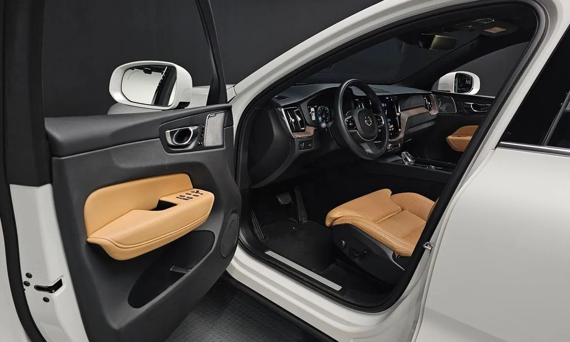 Volvo XC60 2021 из KR, фото 6