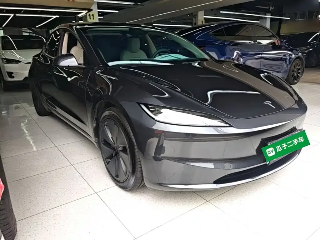Tesla Model 3 — фото 4