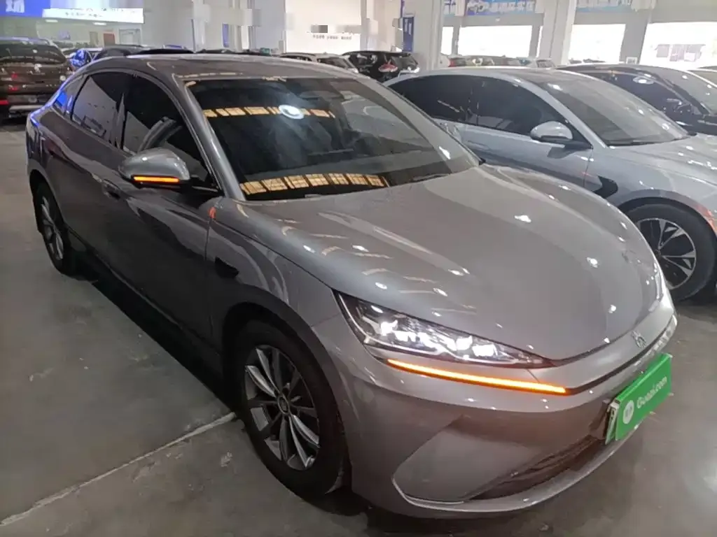 BYD Qin L — фото 9