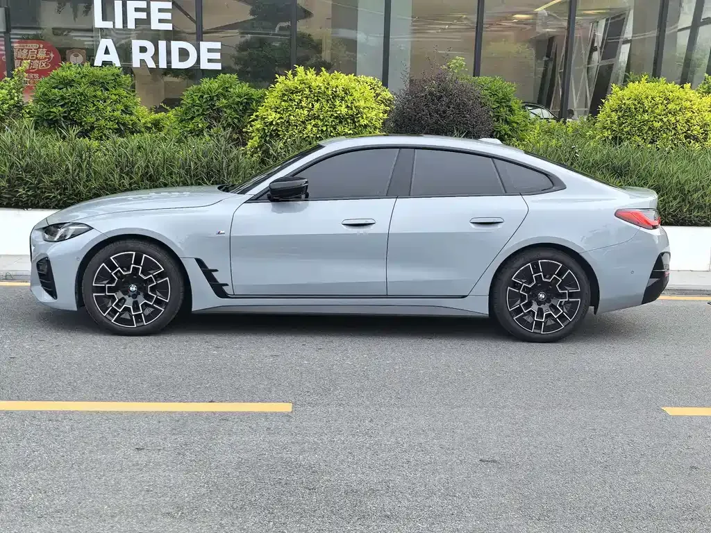 BMW 4 Series — фото 10