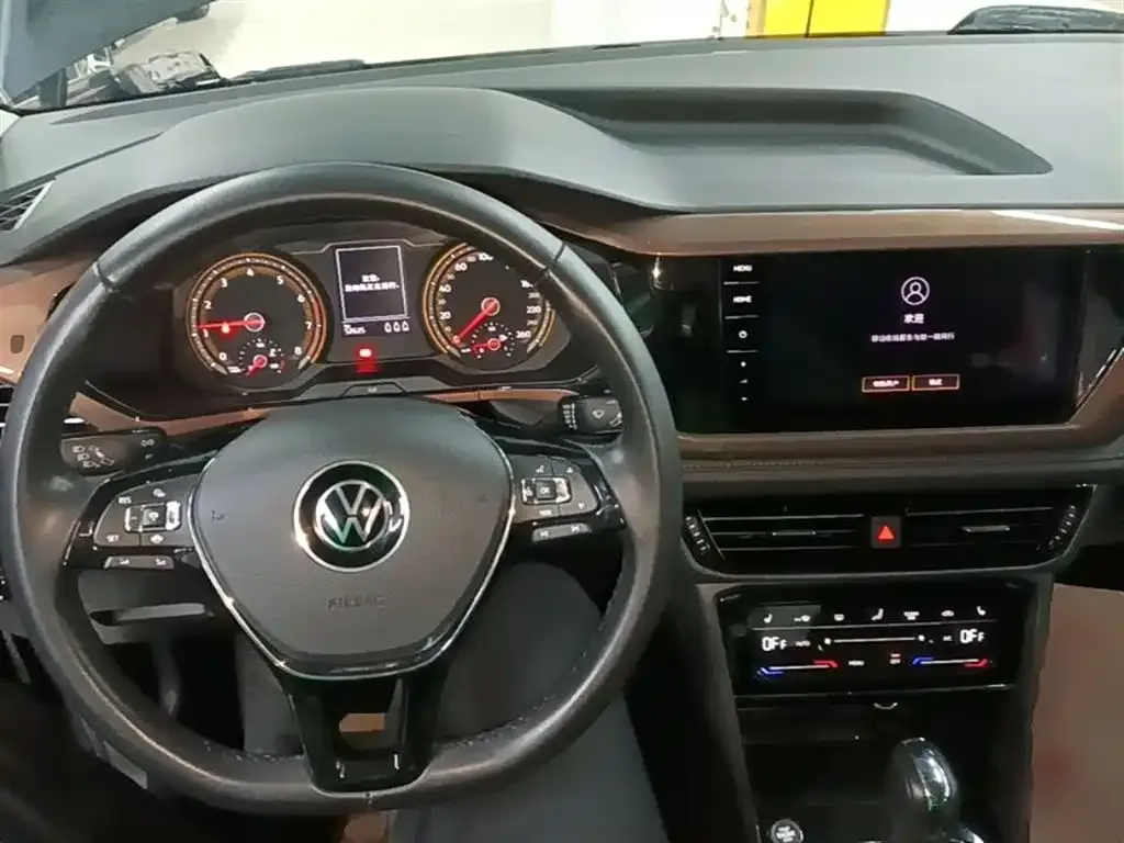 Volkswagen Tharu — фото 6