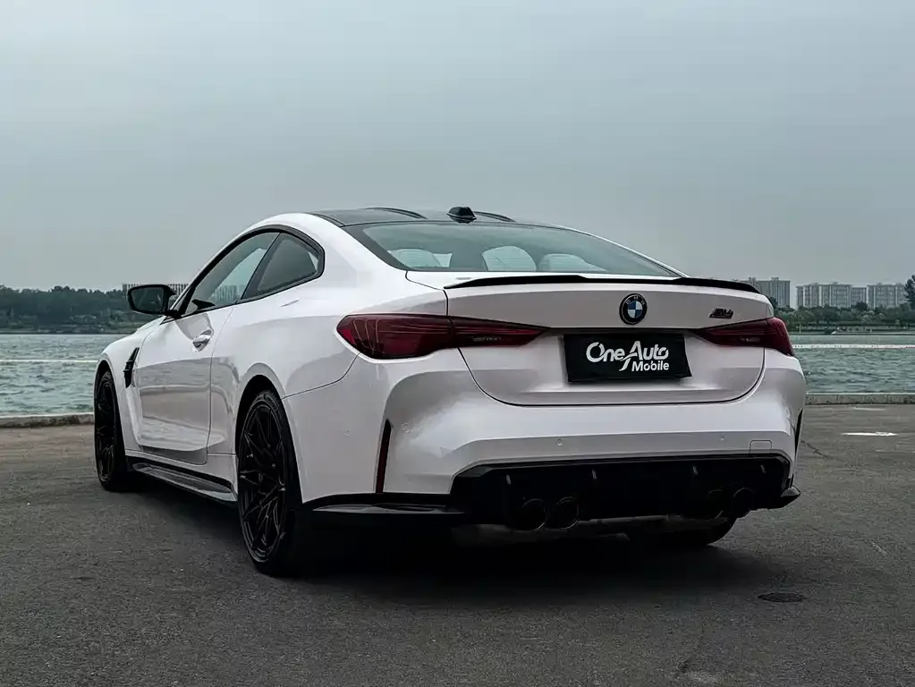 BMW M4 — фото 5