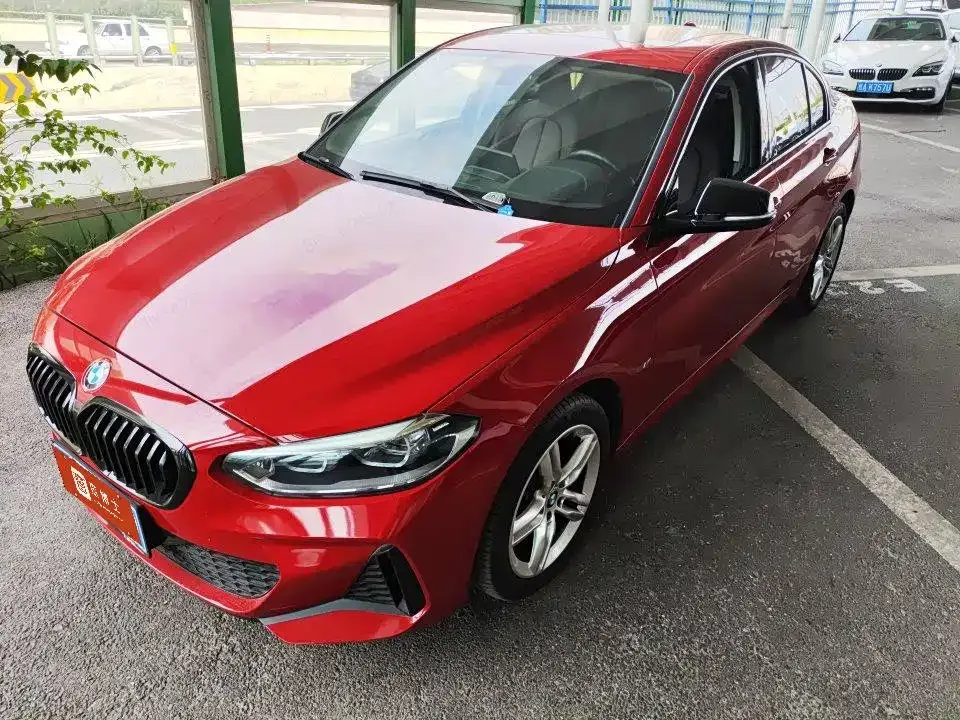 BMW 1 Series — фото 1