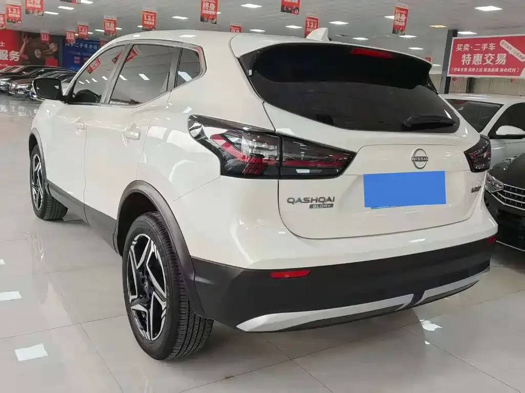 Nissan Qashqai — фото 8
