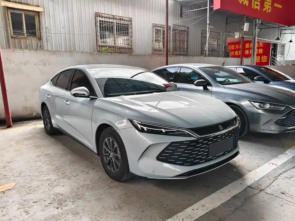 BYD Qin L — фото 4