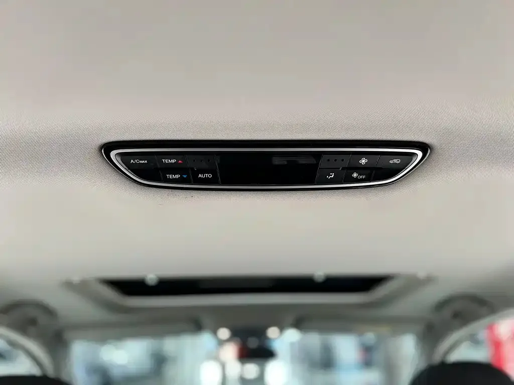 GAC Motor Trumpchi M8 — фото 2