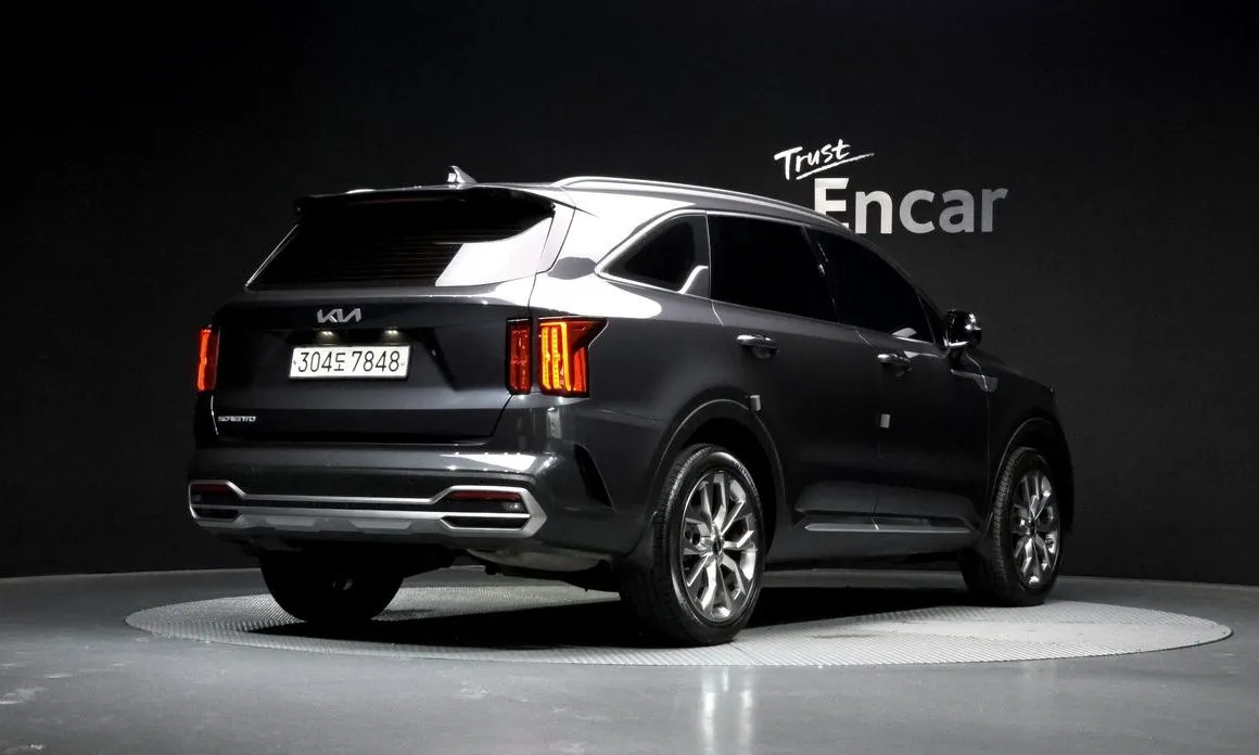 Kia Sorento 2023 из KR, фото 3