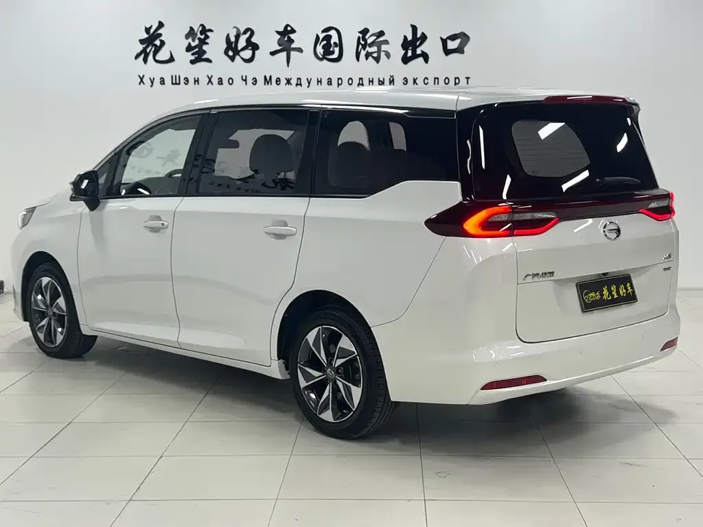 GAC Motor Trumpchi M6 — фото 2