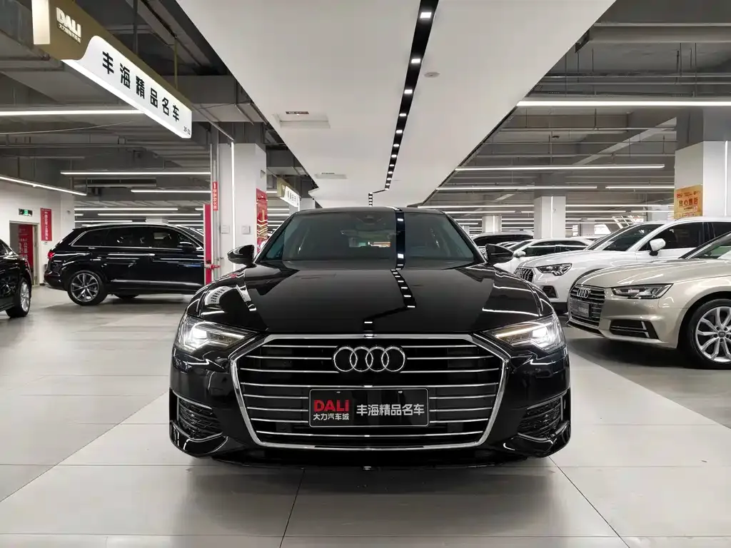Audi A6L — фото 2