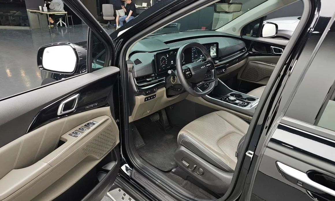 Kia Carnival 2025 из KR, фото 10