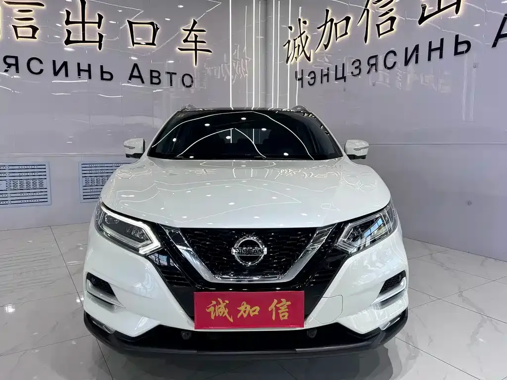 Nissan Qashqai — фото 7
