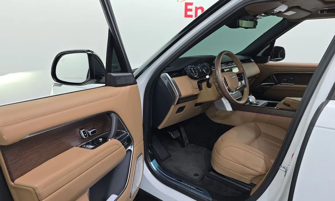 Land Rover Range Rover 2024 из KR, фото 10