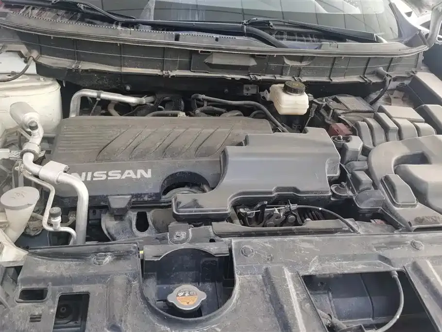 Nissan X-Trail — фото 10