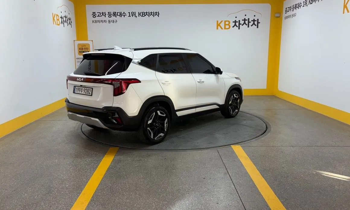 Kia Seltos 2023 из KR, фото 5