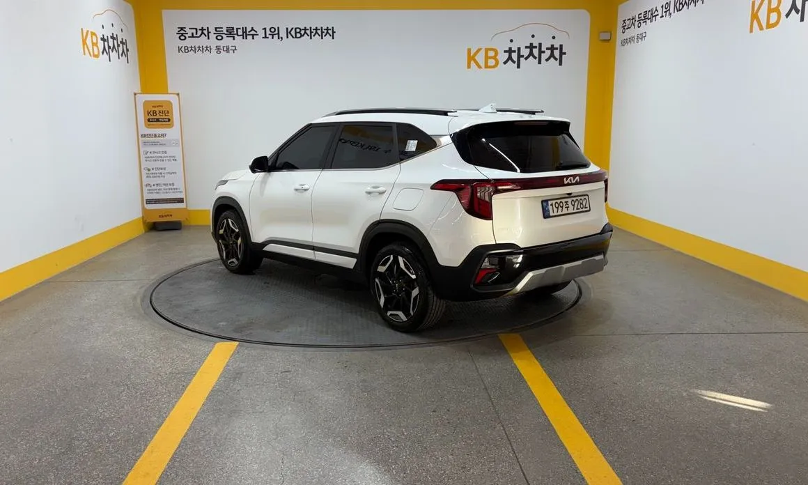 Kia Seltos 2023 из KR, фото 4