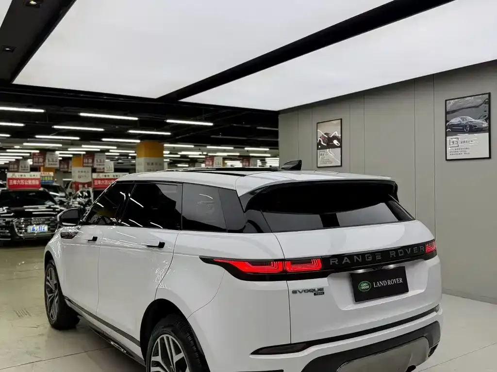 Land Rover Evoque — фото 4