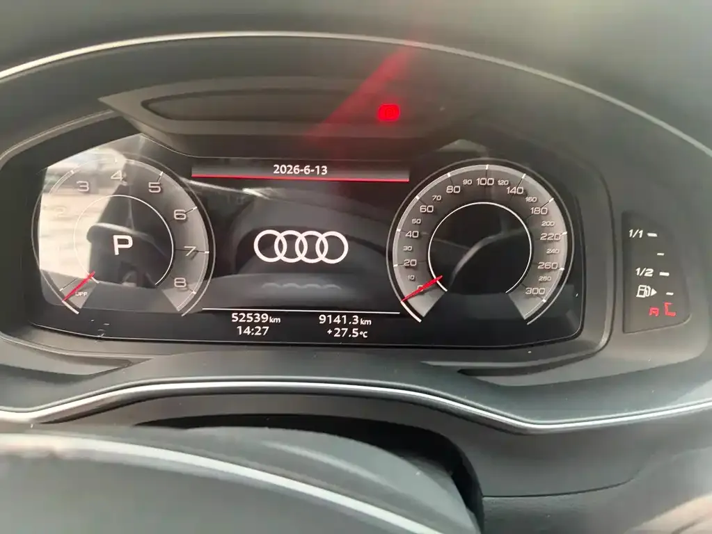 Audi A6L — фото 2