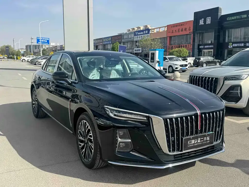 Hongqi H5 — фото 10