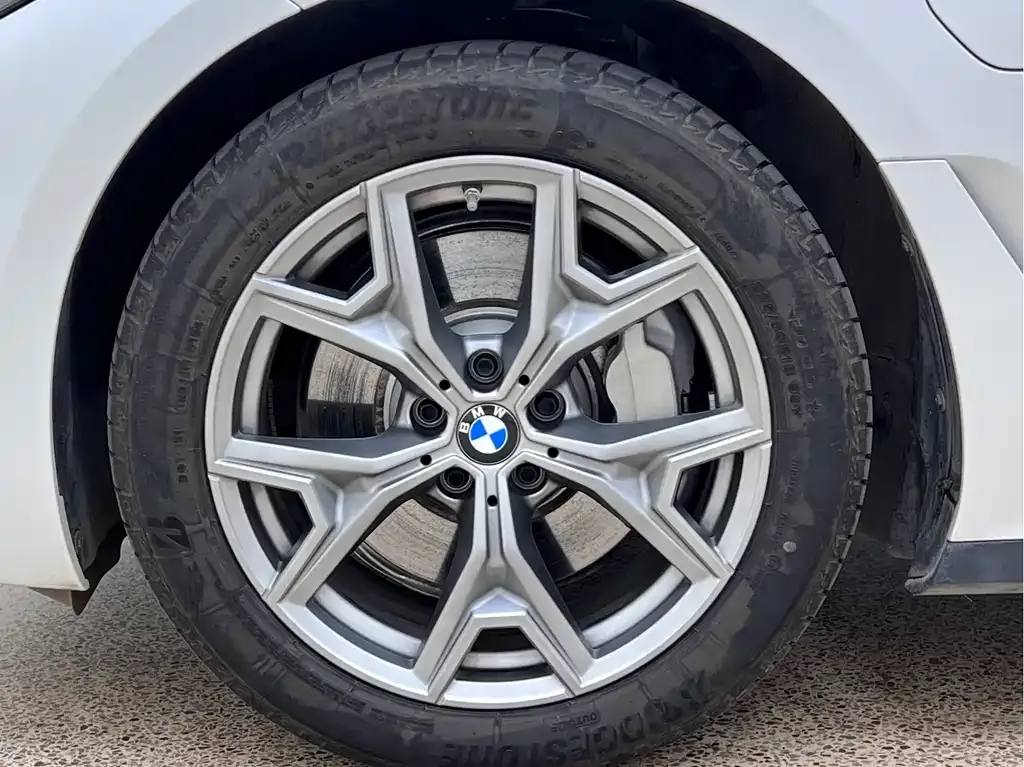 BMW i3 — фото 9