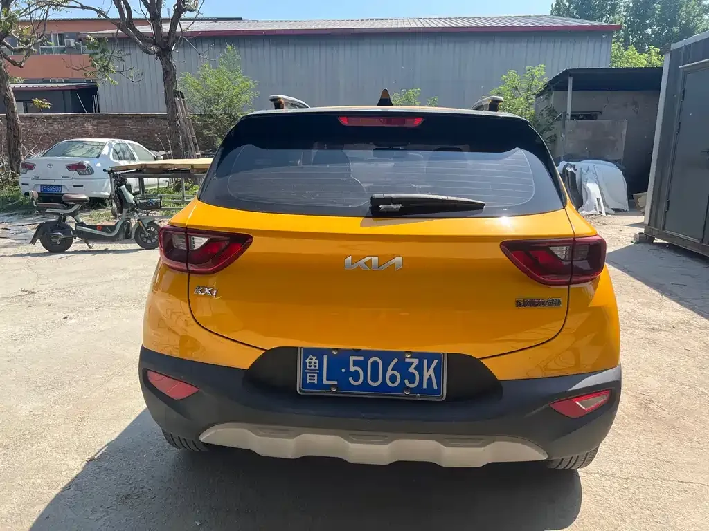 Kia KX1 2022 из CN, фото 2