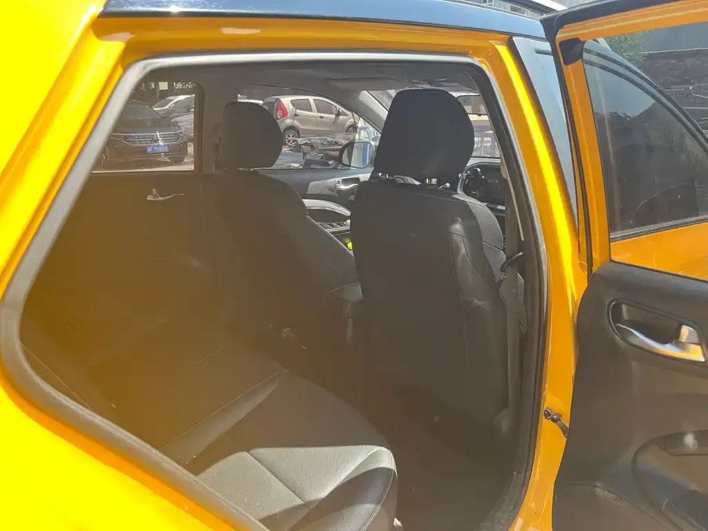 Kia KX1 2022 из CN, фото 6