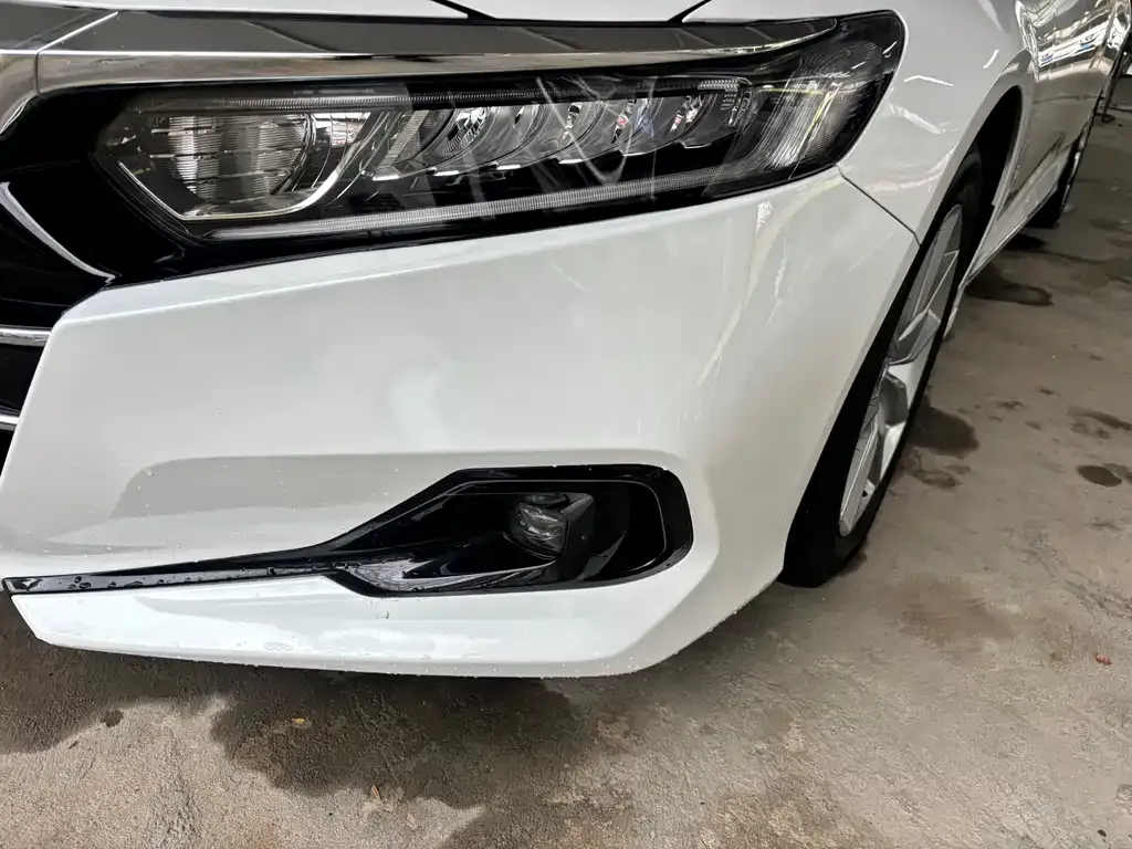 Honda Accord — фото 10