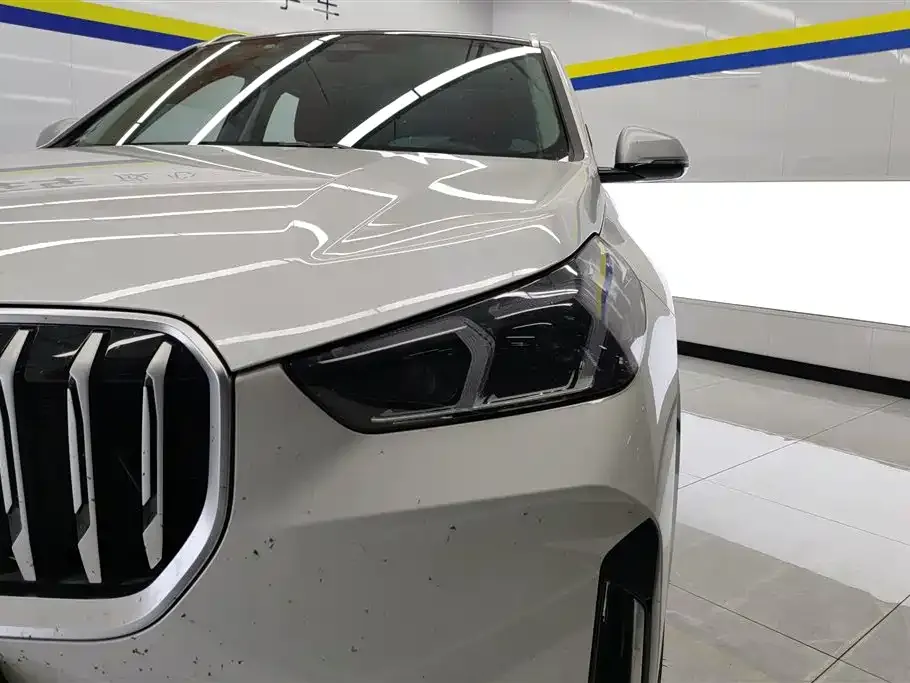 BMW X1 — фото 4