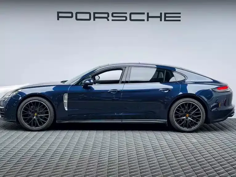 Porsche Panamera — фото 8