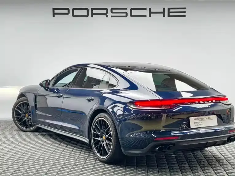 Porsche Panamera — фото 2