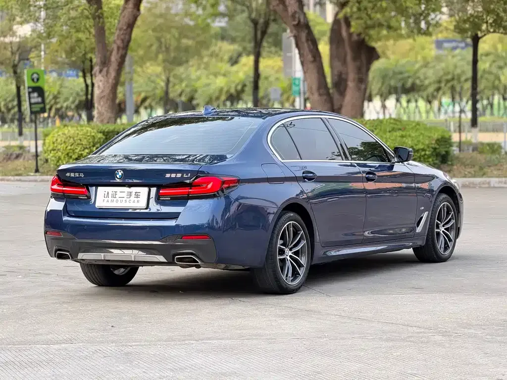 BMW 5 Series — фото 10