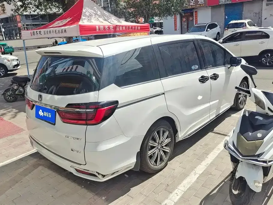 Honda Odyssey 2024 из CN, фото 5