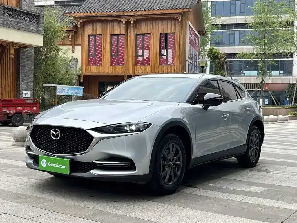 Mazda CX-4 — фото 1