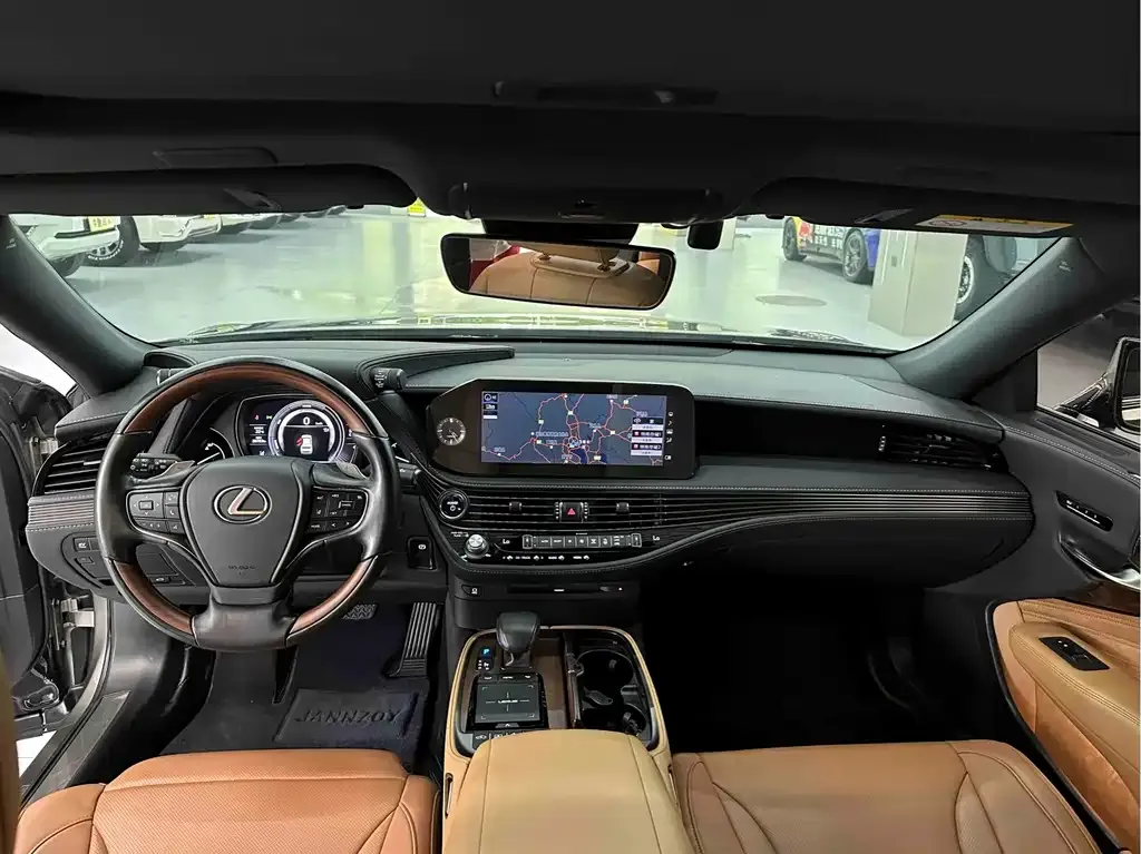 Lexus LS 2022 из CN, фото 5