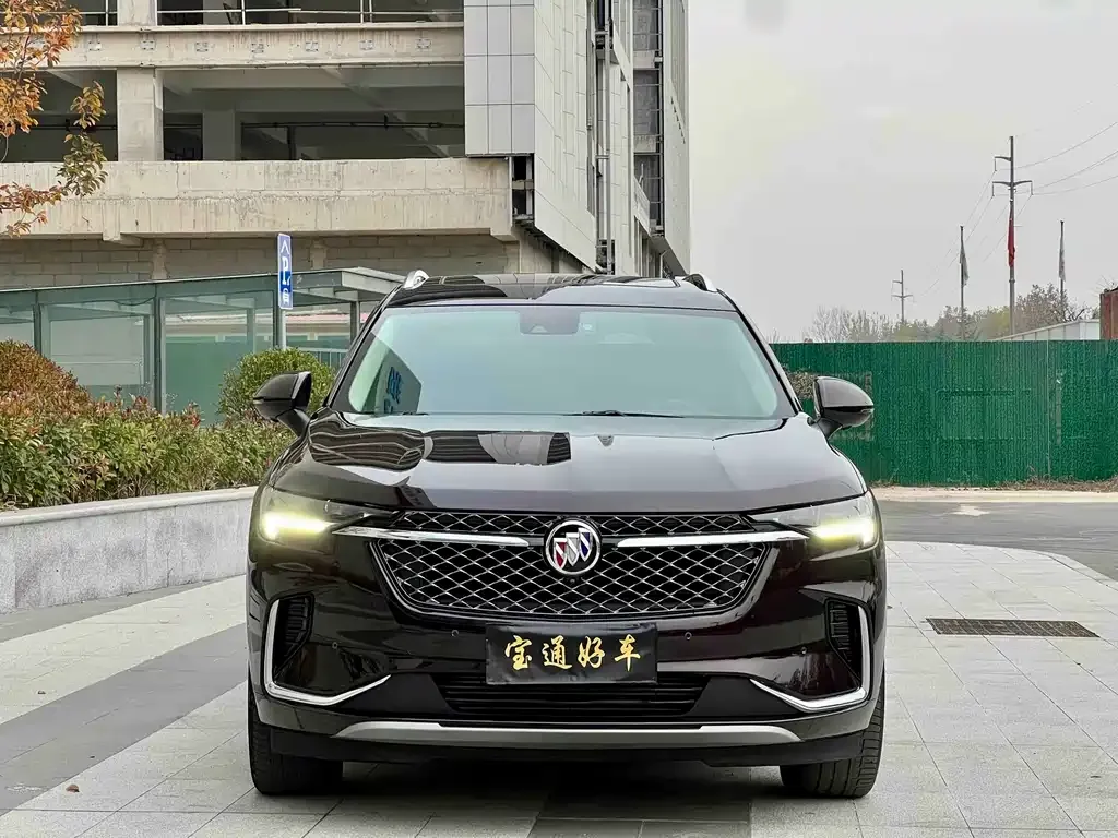Buick Envision Plus — фото 9