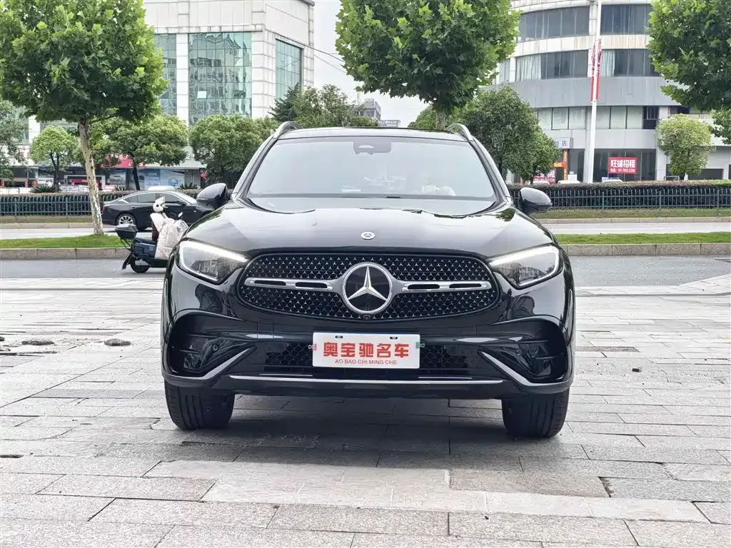 Mercedes-Benz GLC — фото 5