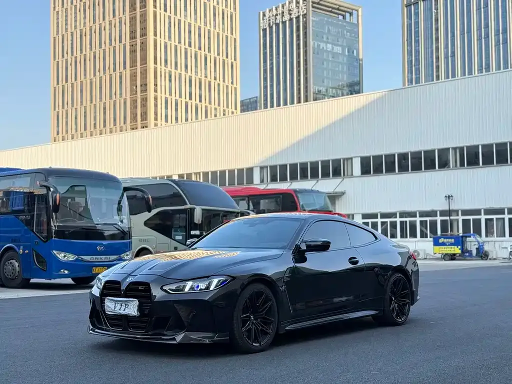 BMW M4