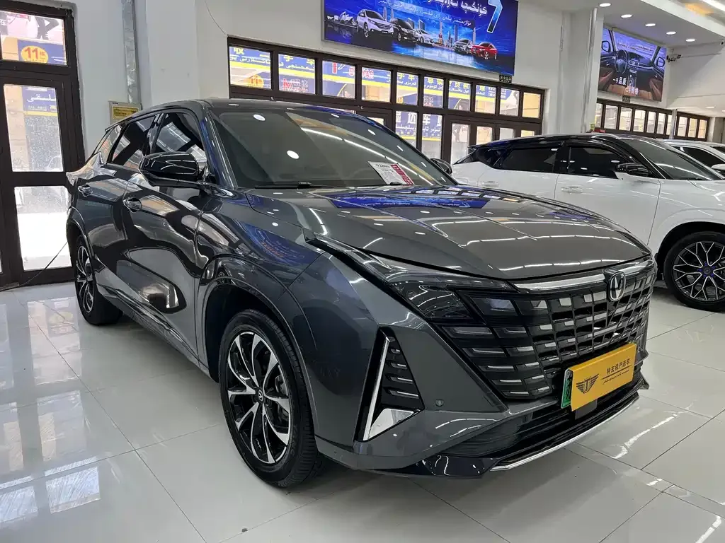 Changan UNI-V iDD 2024 из CN, фото 4