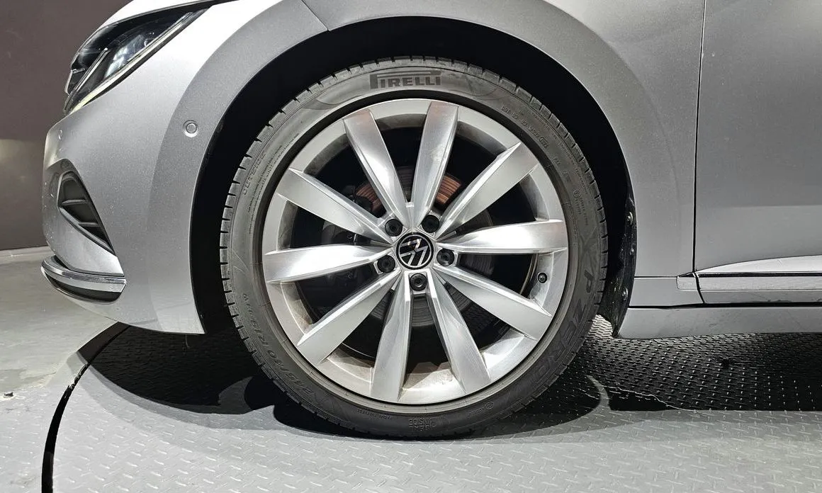 Volkswagen Arteon 2023 из KR, фото 9