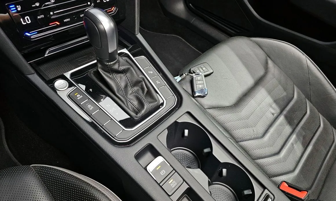 Volkswagen Arteon 2023 из KR, фото 6
