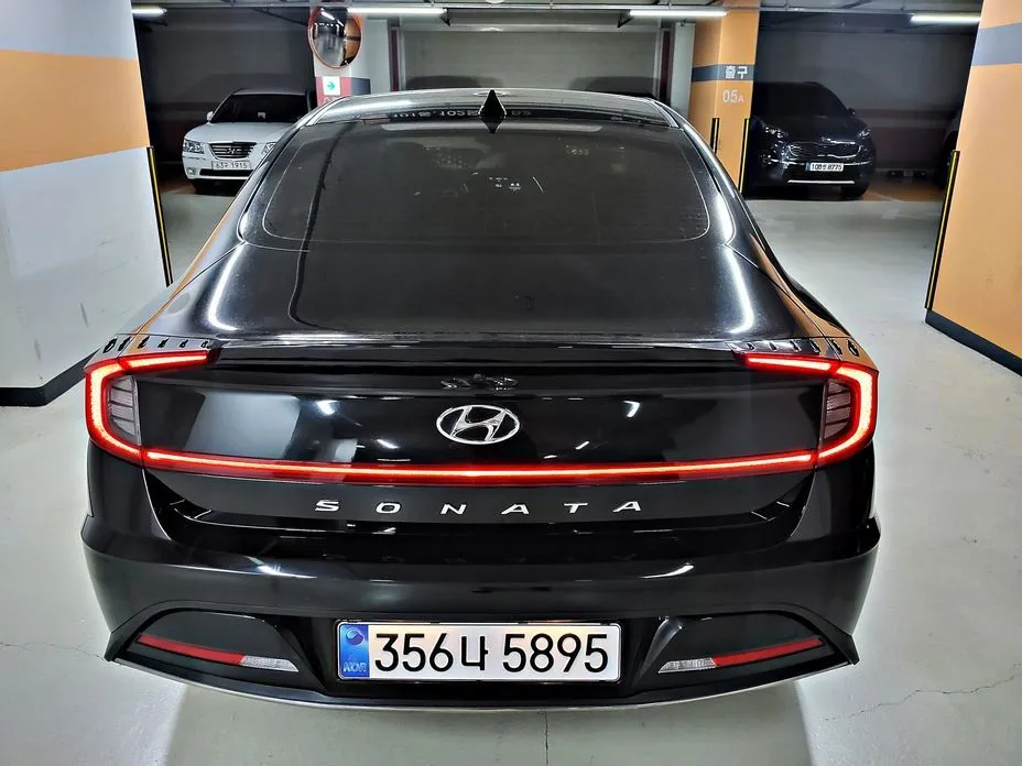 Hyundai Sonata 2022 из KR, фото 2