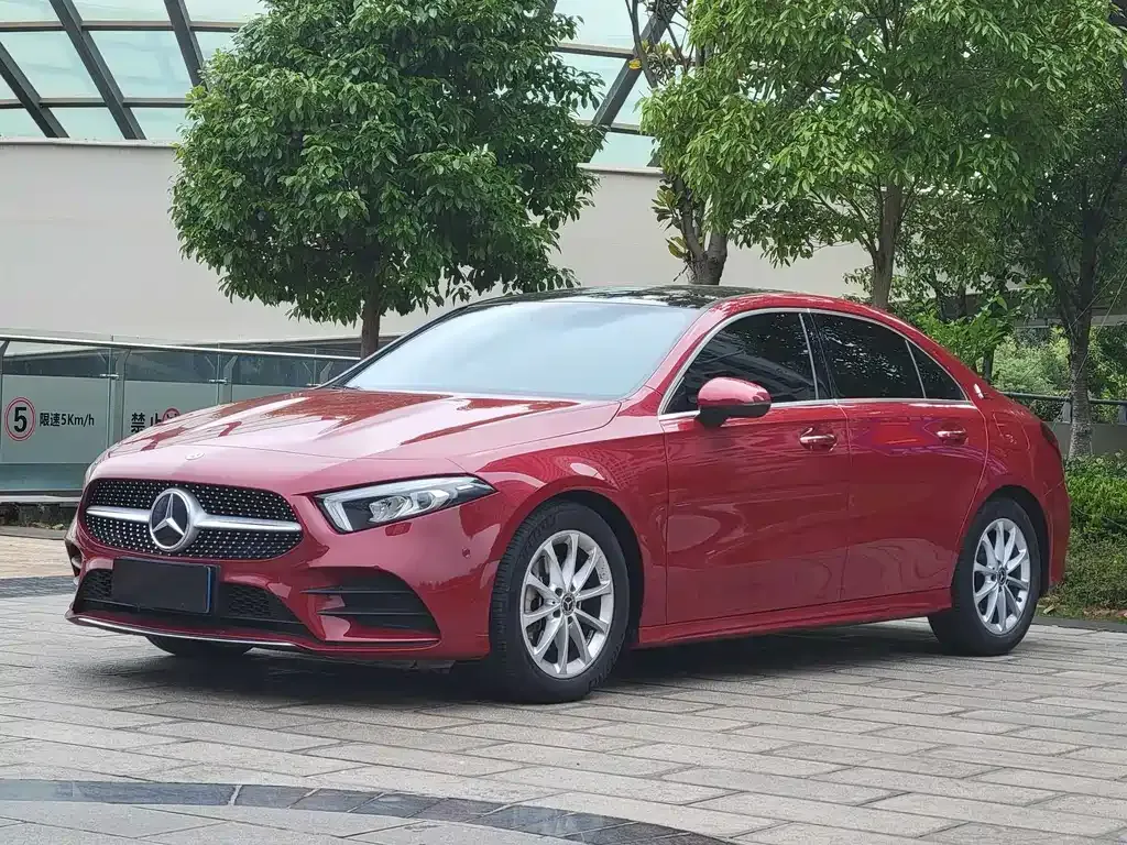 Mercedes-Benz A-Class — фото 1