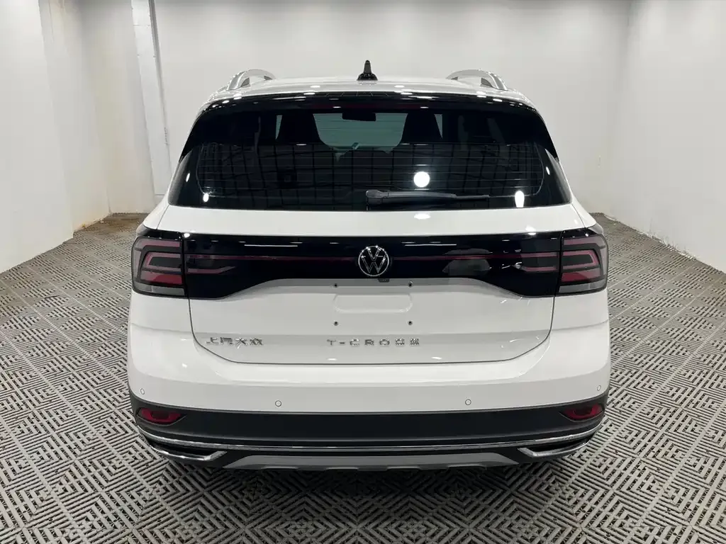 Volkswagen T-Cross — фото 9