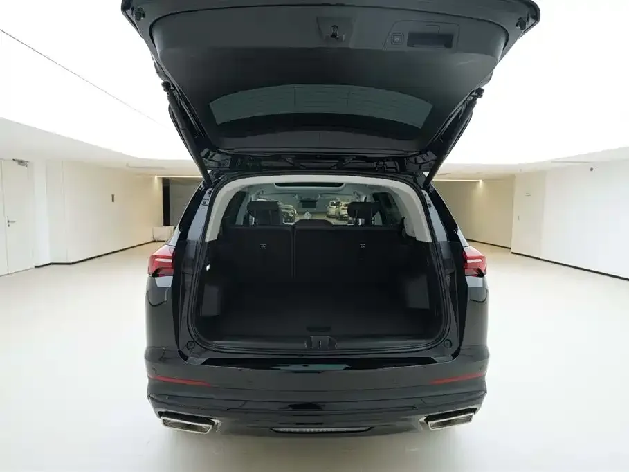 Buick Envision Plus — фото 9