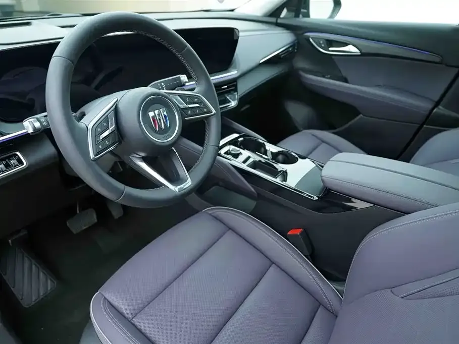 Buick Envision Plus — фото 8