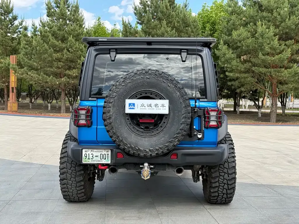 Jeep Wrangler — фото 4