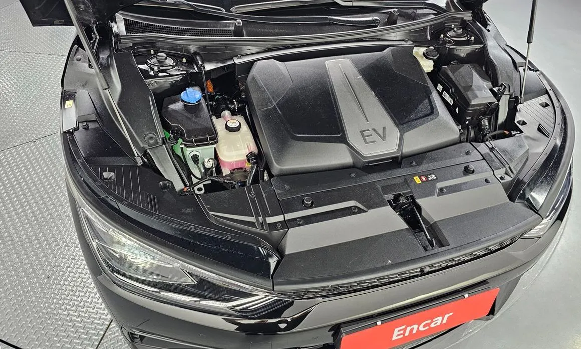 Kia EV6 2024 из KR, фото 8