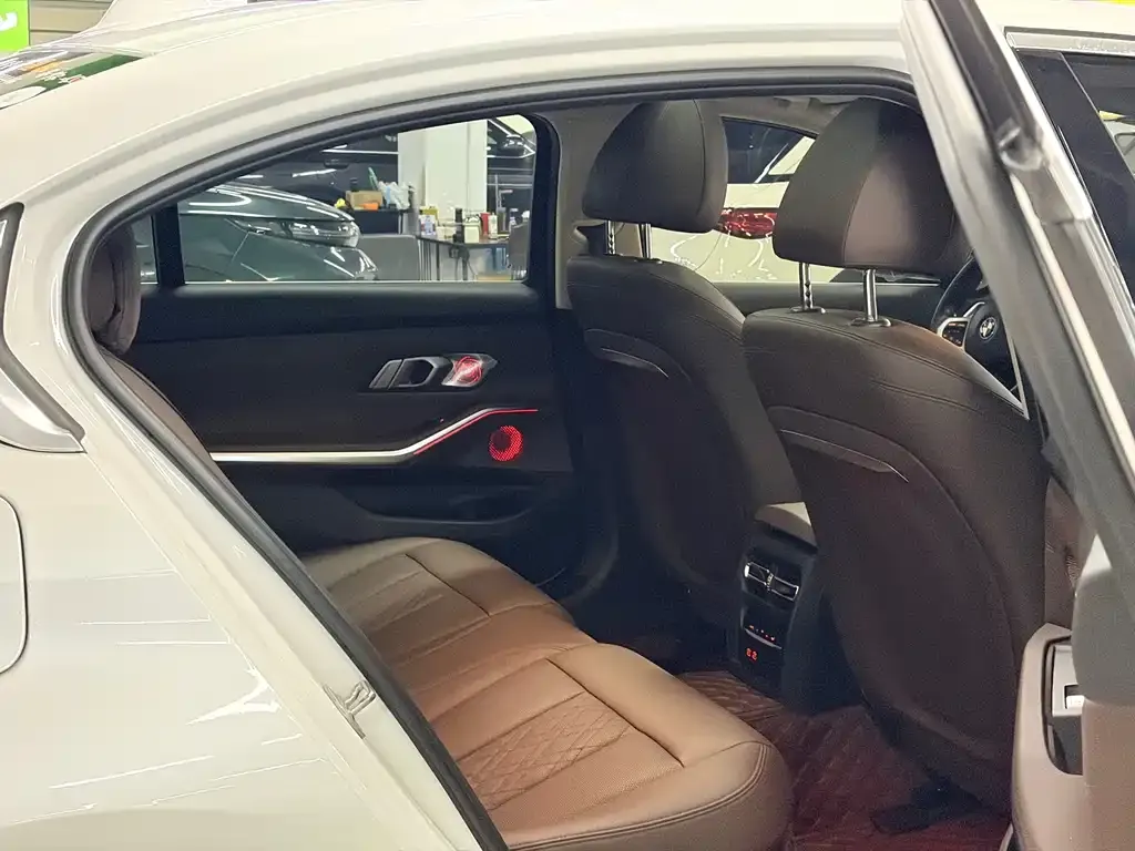 BMW i3 2023 из CN, фото 2